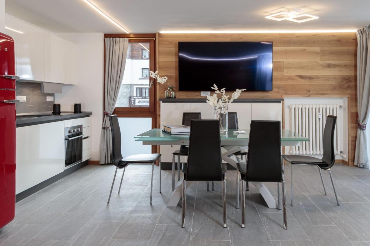 Hellochalet - The One - Garage, Bootdryer, Home Theatre With Subwoofer, Netflix, Hydromassage Turkish Bath Breuil-Cervinia Exteriér fotografie