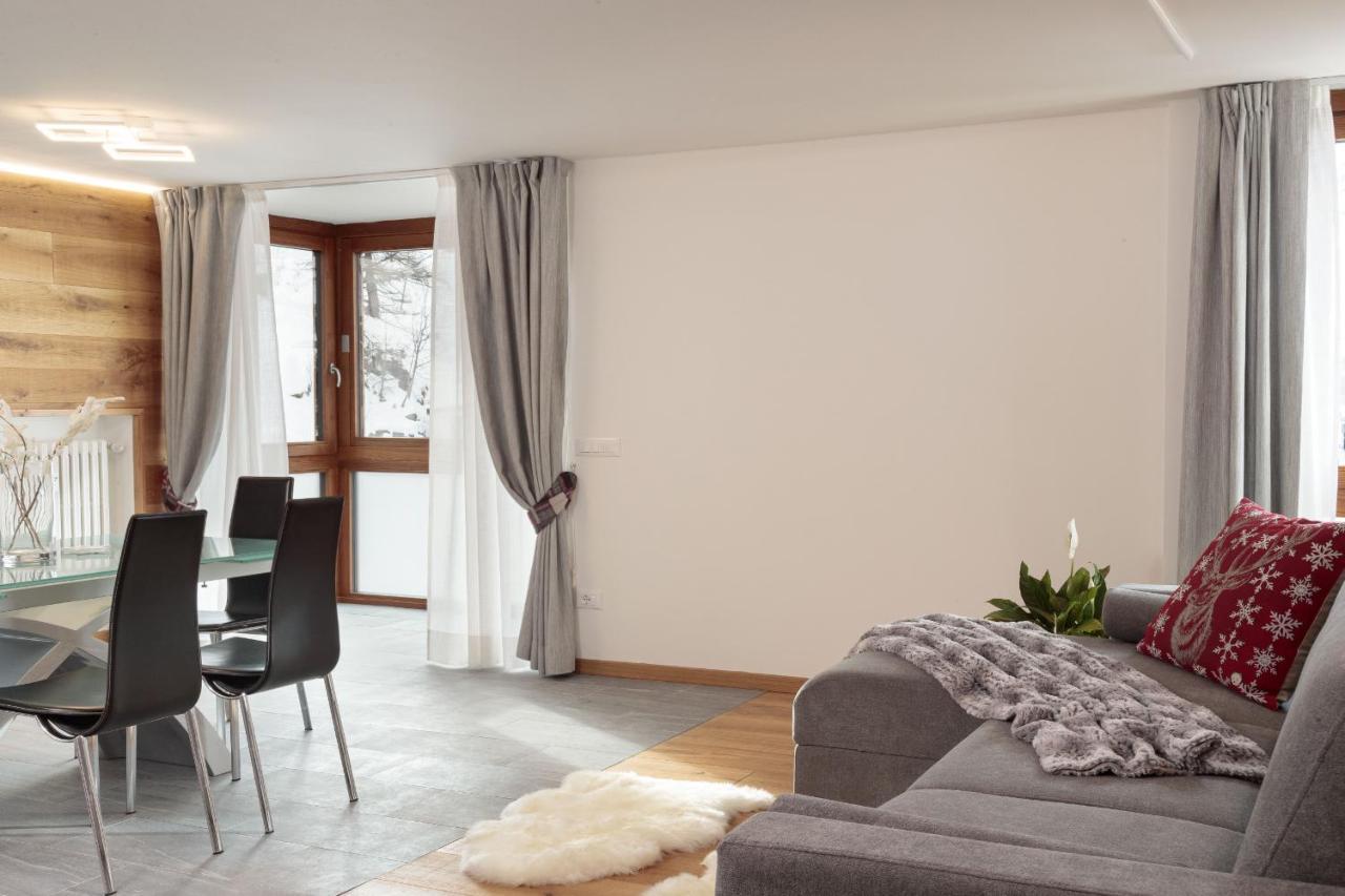 Hellochalet - The One - Garage, Bootdryer, Home Theatre With Subwoofer, Netflix, Hydromassage Turkish Bath Breuil-Cervinia Exteriér fotografie